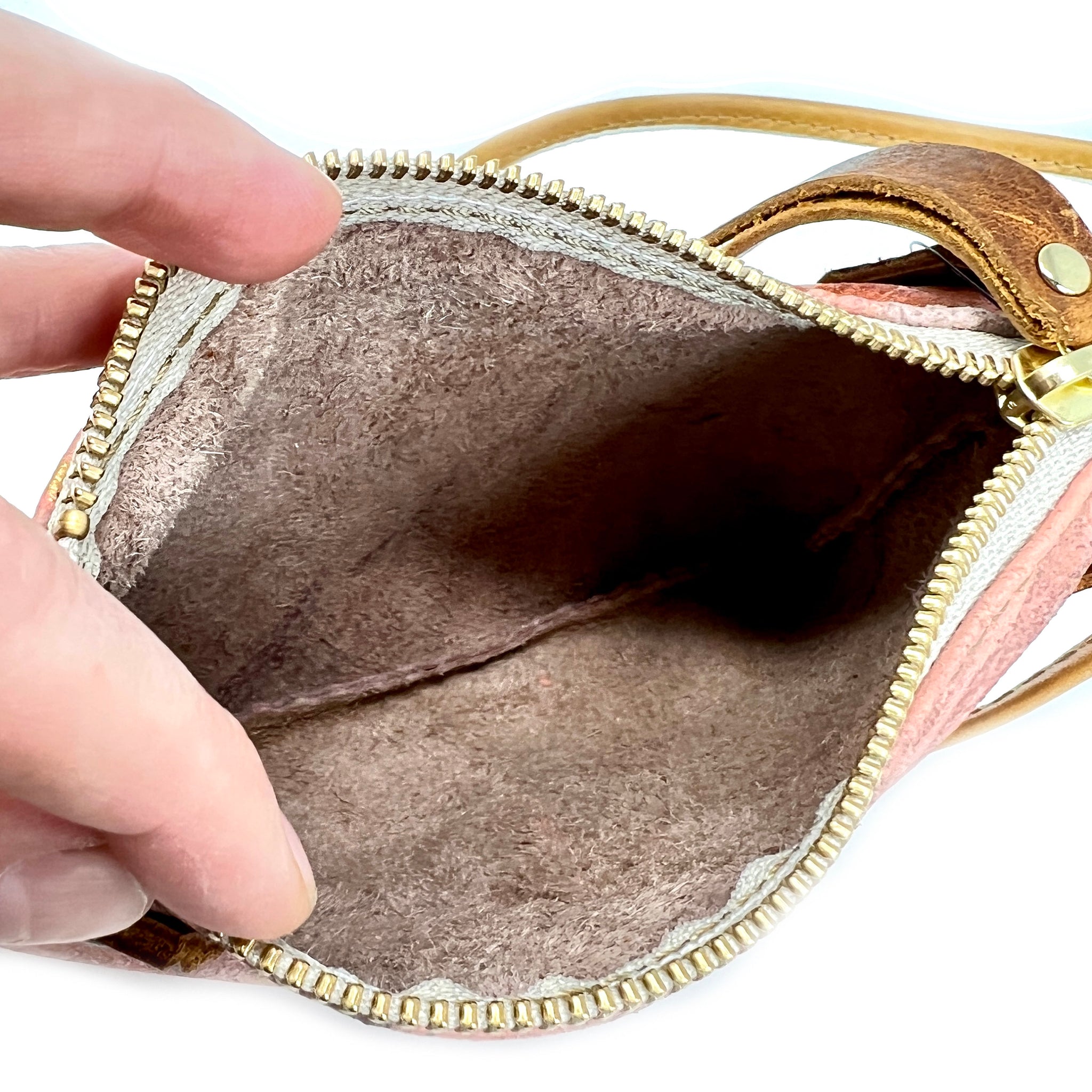 Amazon.com: GEEAD Small Glitter Wallet for Women Girls Mini Coin Purse  Pouches with Key Ring : Clothing, Shoes & Jewelry